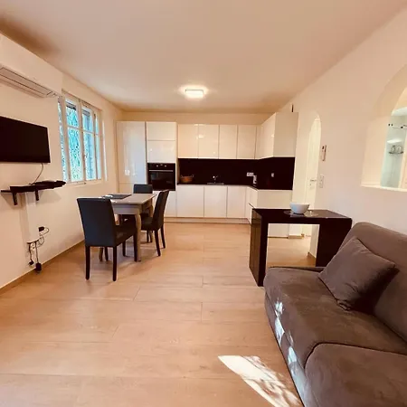 Agreable 2 Pieces Avec Terrasse Et Jardin Apartament